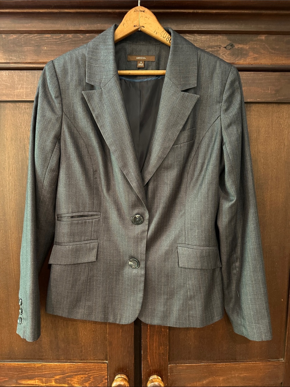 Women’s Merona suit jacket • Blazer